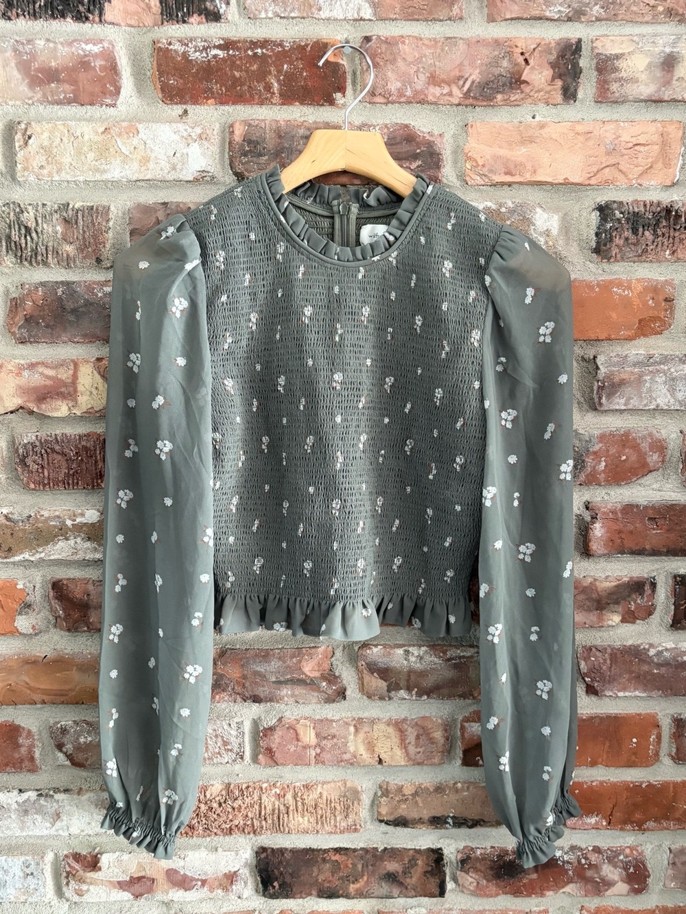 Wilfred Aritzia Green Floral Smocked Long Sleeve Blouse Top NWT, M